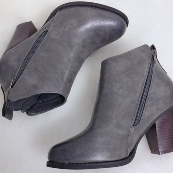 Booties Distressed Gray Double Side Zipper Ankle Booties - Picture 7 of 9